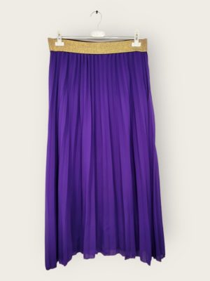 Jupe plissée violette Liloua_41Bis mode femme grande taille.png
